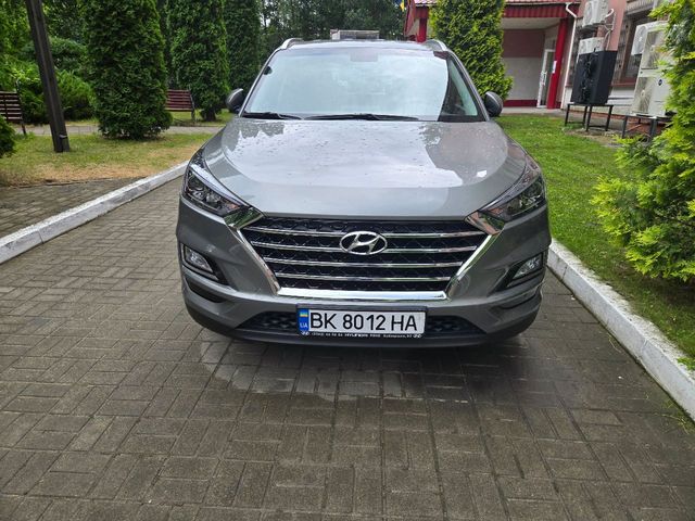 Hyundai Tucson - фото 2