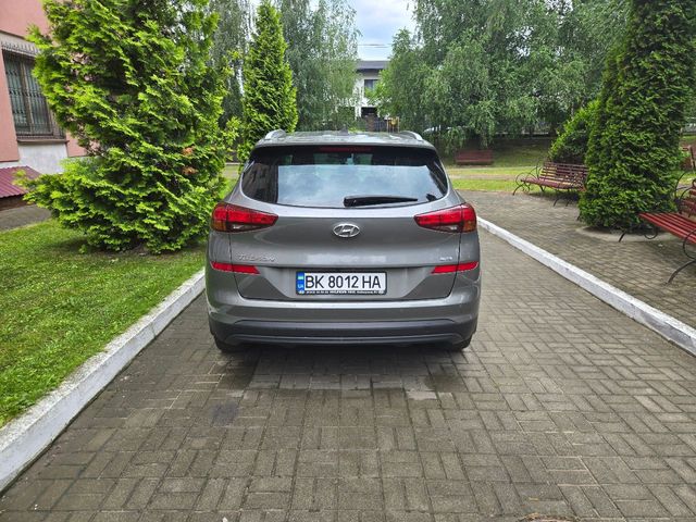 Hyundai Tucson - фото 3