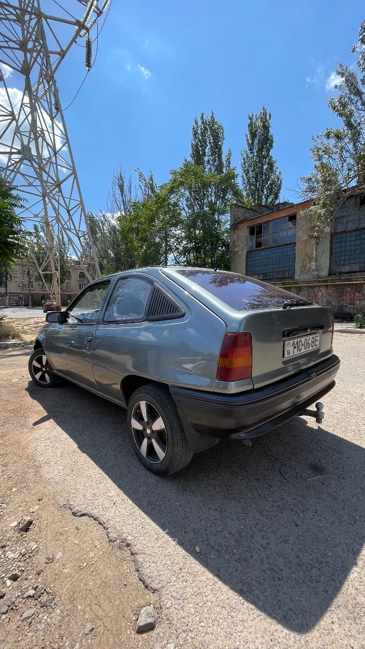 Opel Kadett - фото 4