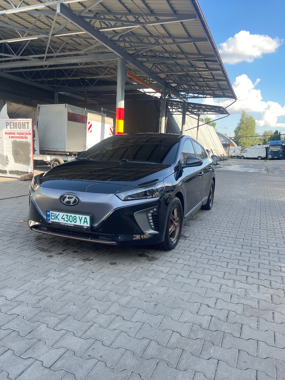 Hyundai IONIQ - фото 5