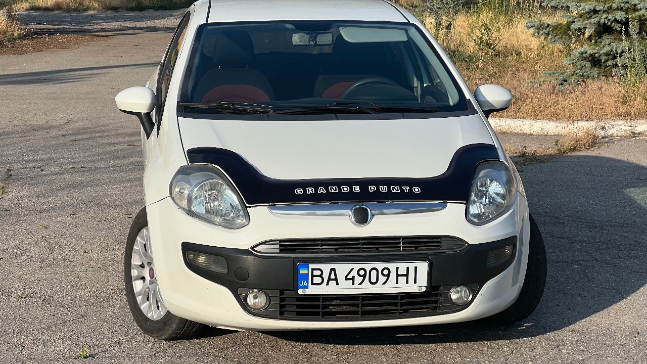 Fiat Punto - фото 6
