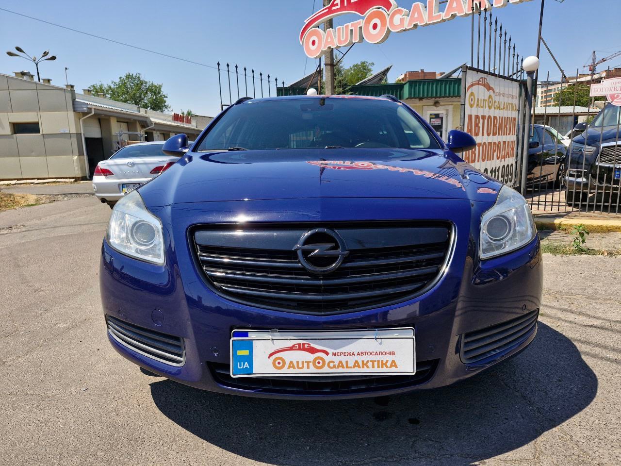 Opel Insignia - фото 2