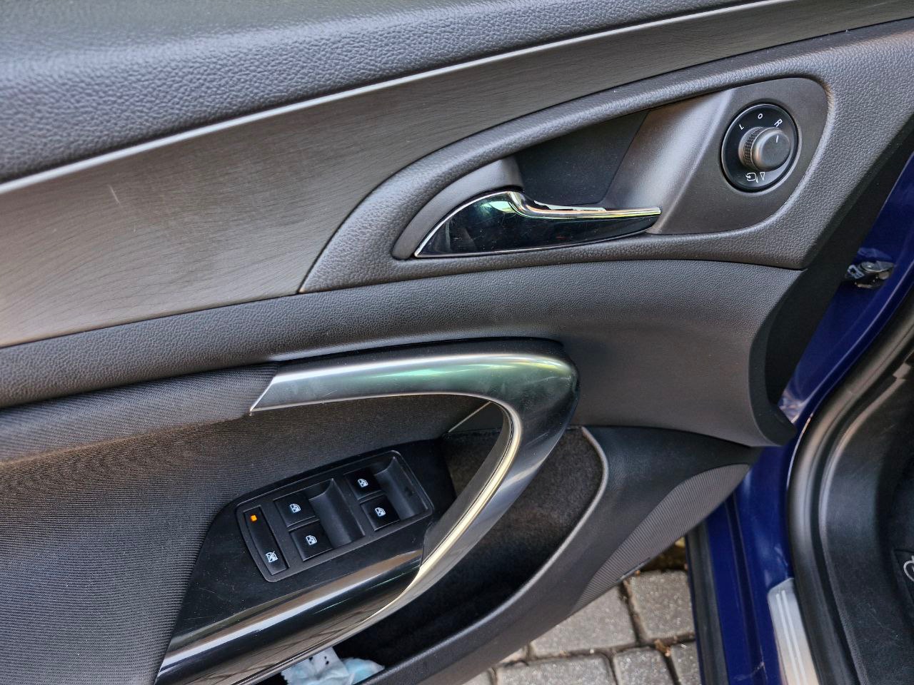 Opel Insignia - фото 7