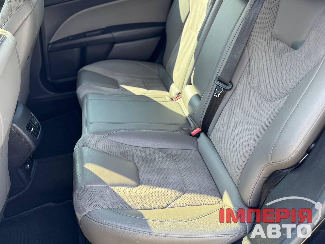 Ford Fusion (North America) - фото 2