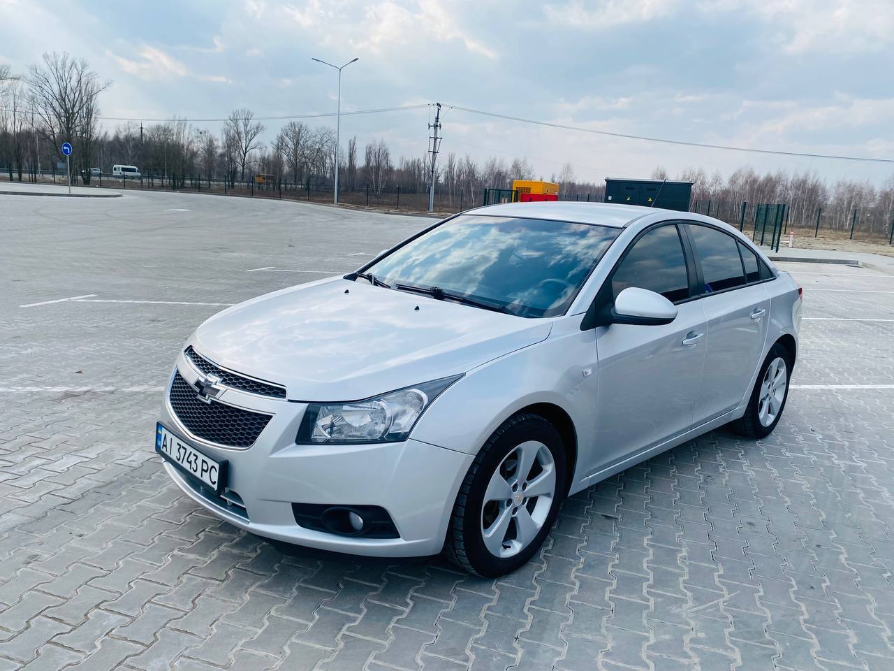 Chevrolet Cruze - фото 6