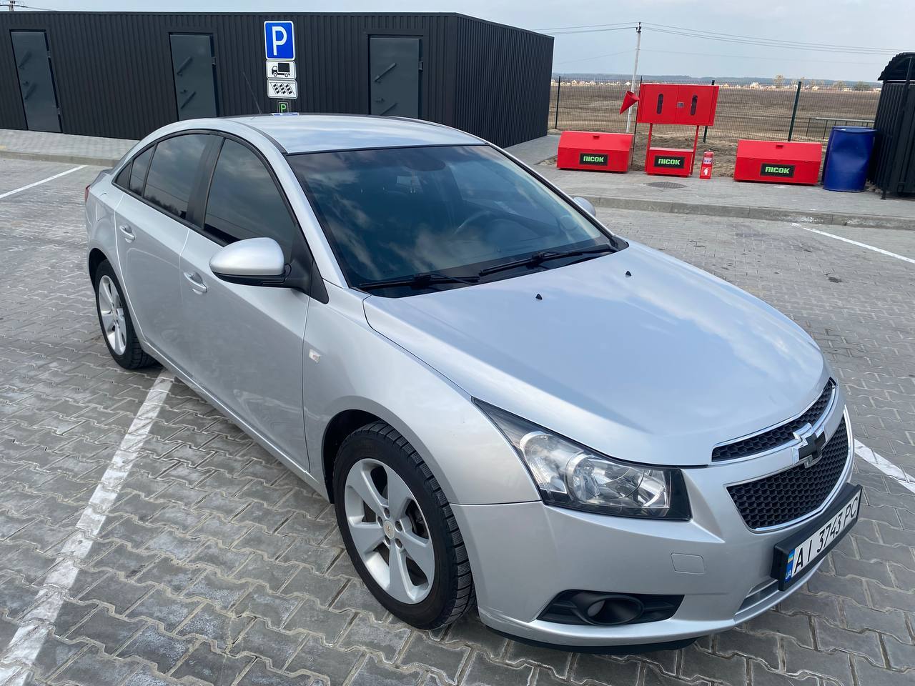 Chevrolet Cruze - фото 3