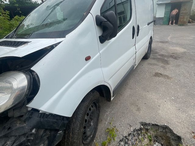 Opel Vivaro - фото 4