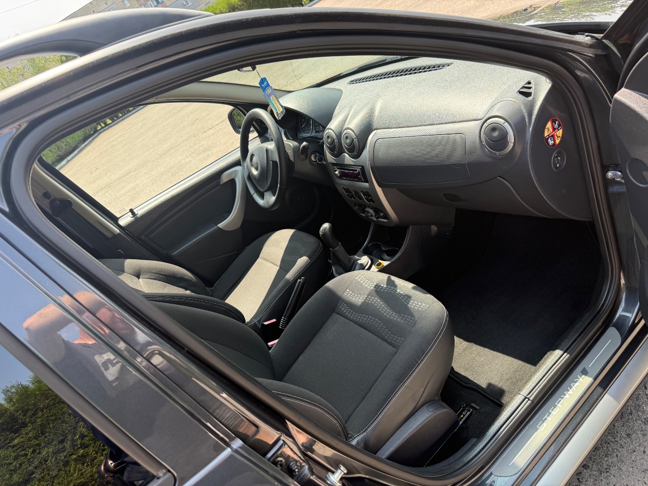 Dacia Sandero - фото 7