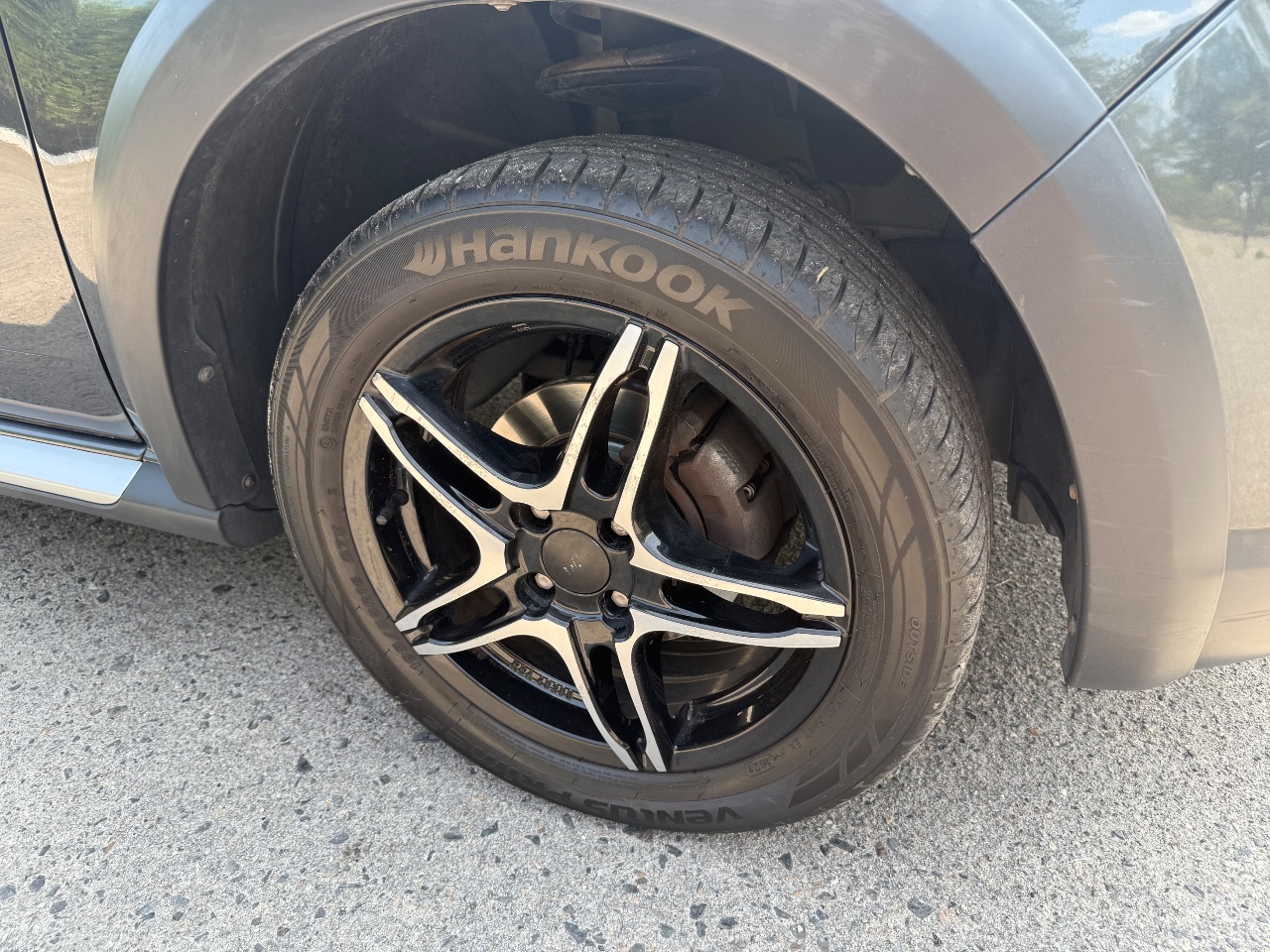 Dacia Sandero - фото 12