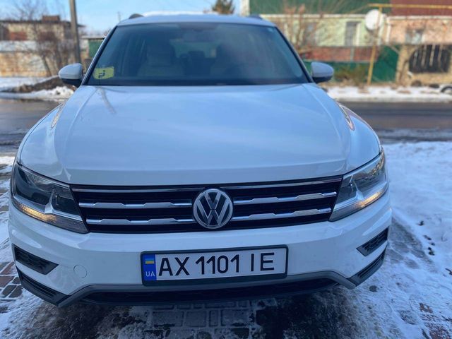 Volkswagen Tiguan 2019, Лозова, $24 000 - зображення 1