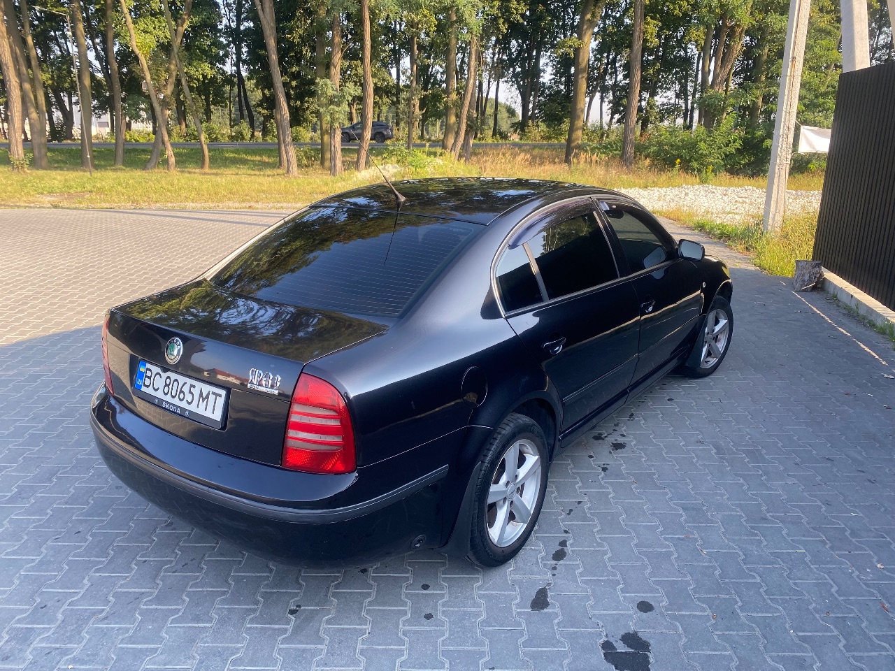 Skoda Superb - фото 3