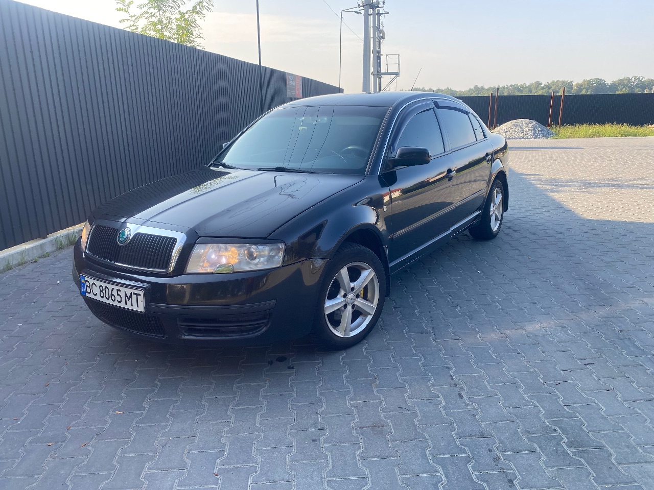 Skoda Superb - фото 6