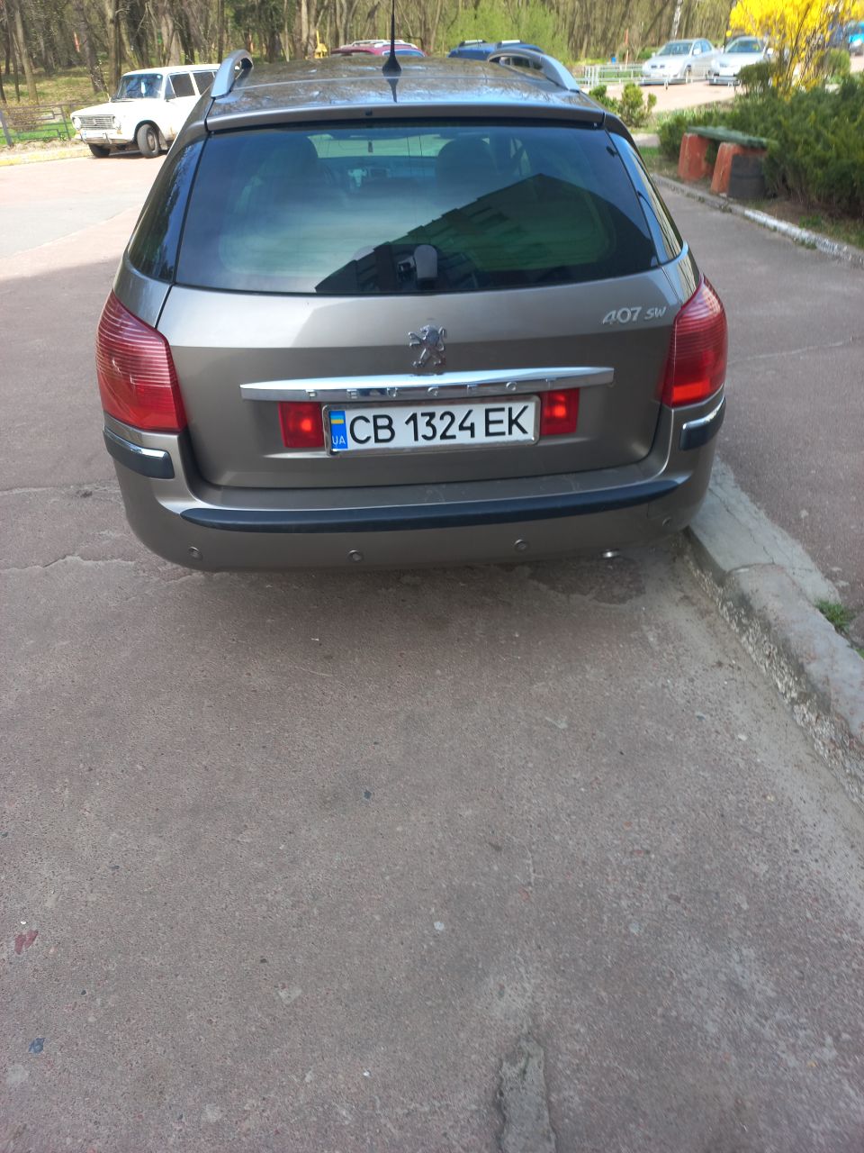 Peugeot 407 - фото 14