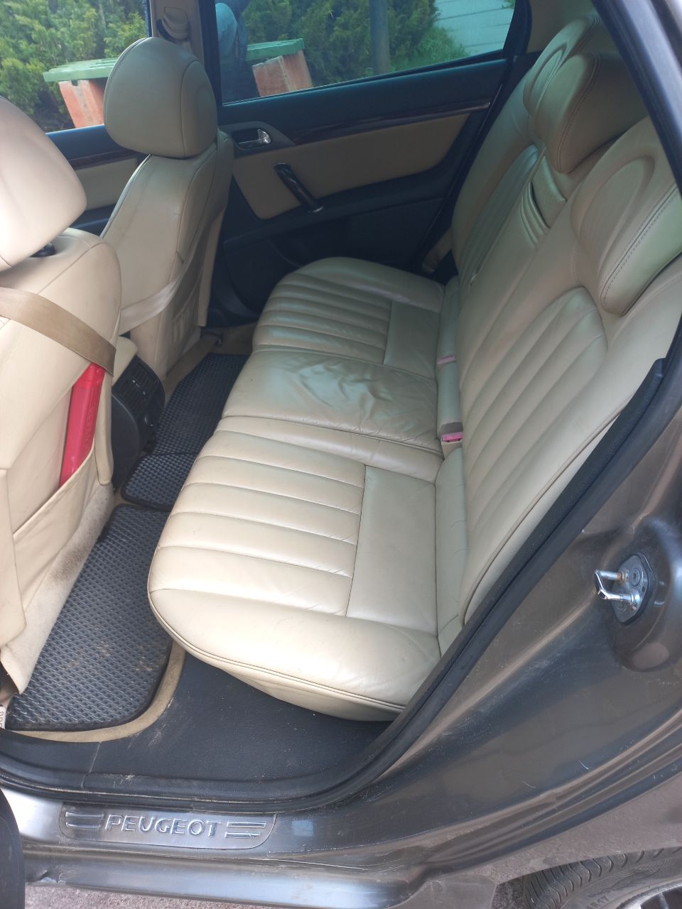 Peugeot 407 - фото 9