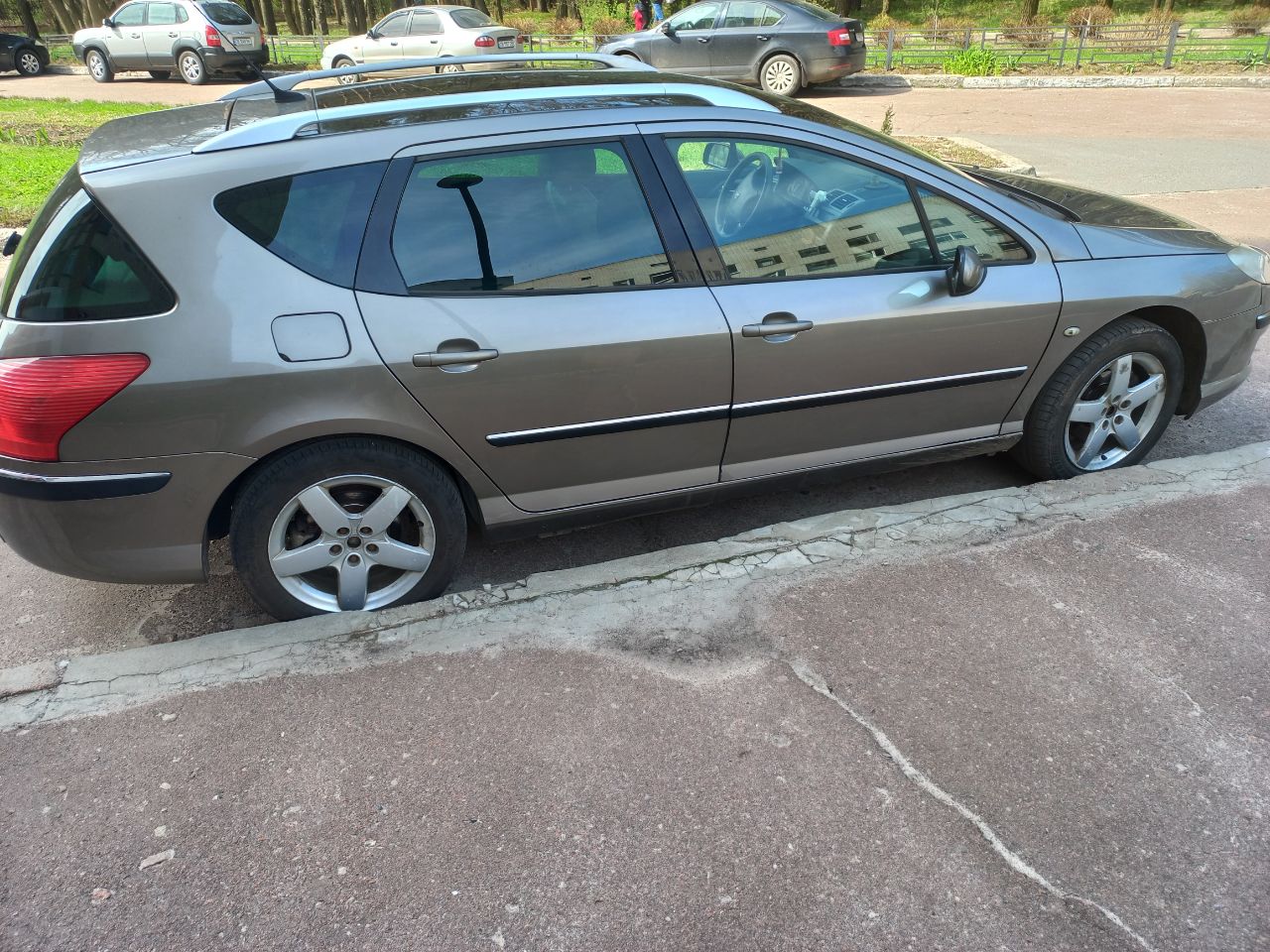 Peugeot 407 - фото 13