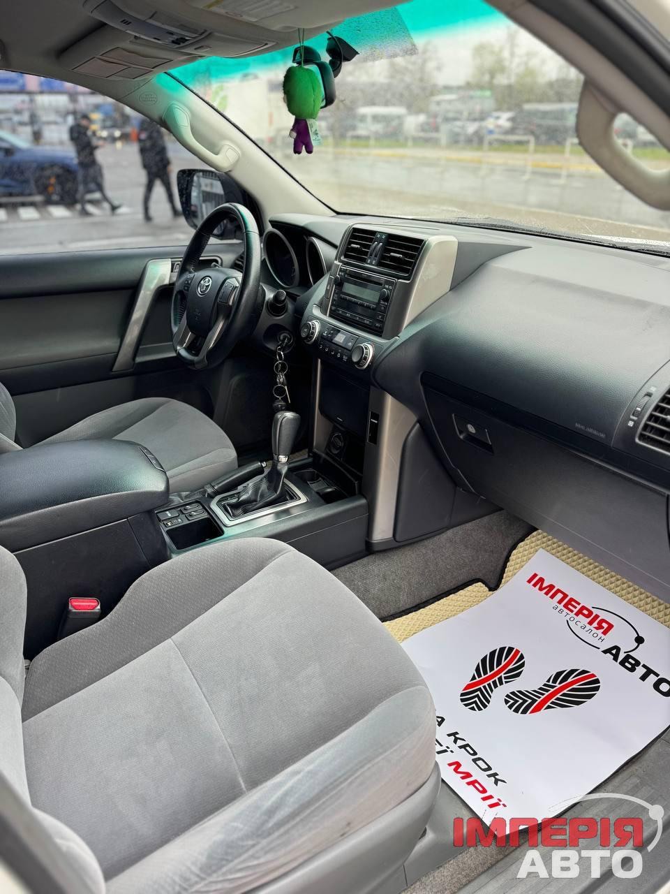 Toyota Land Cruiser Prado - фото 4