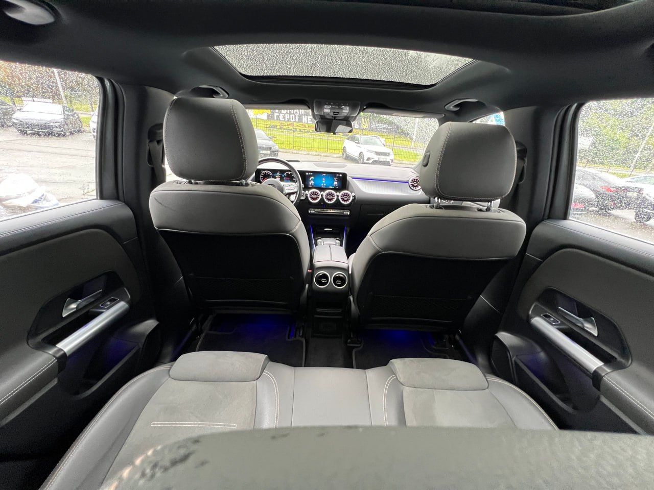 Mercedes-Benz EQA - фото 9