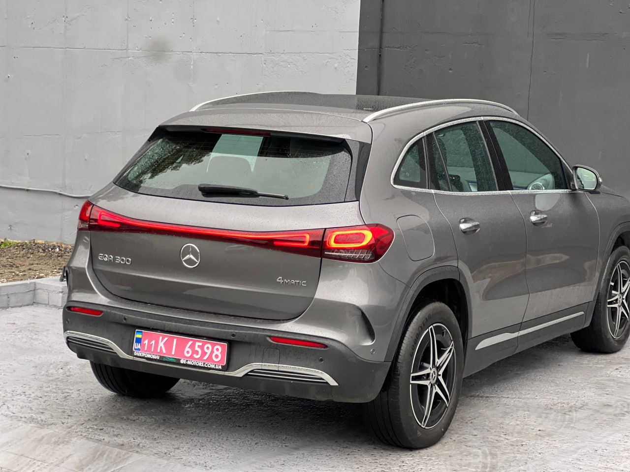 Mercedes-Benz EQA - фото 6