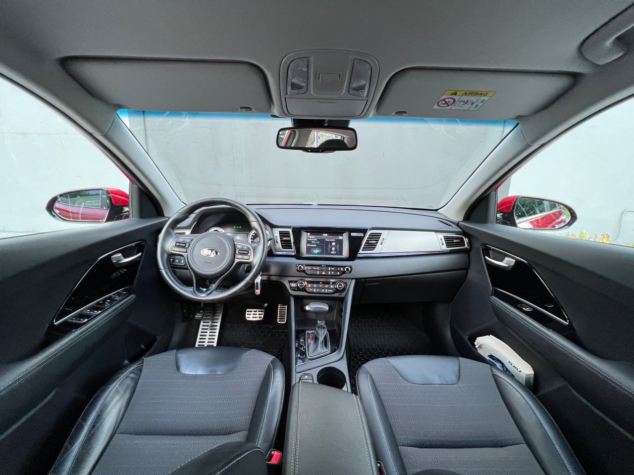 Kia Niro - фото 9