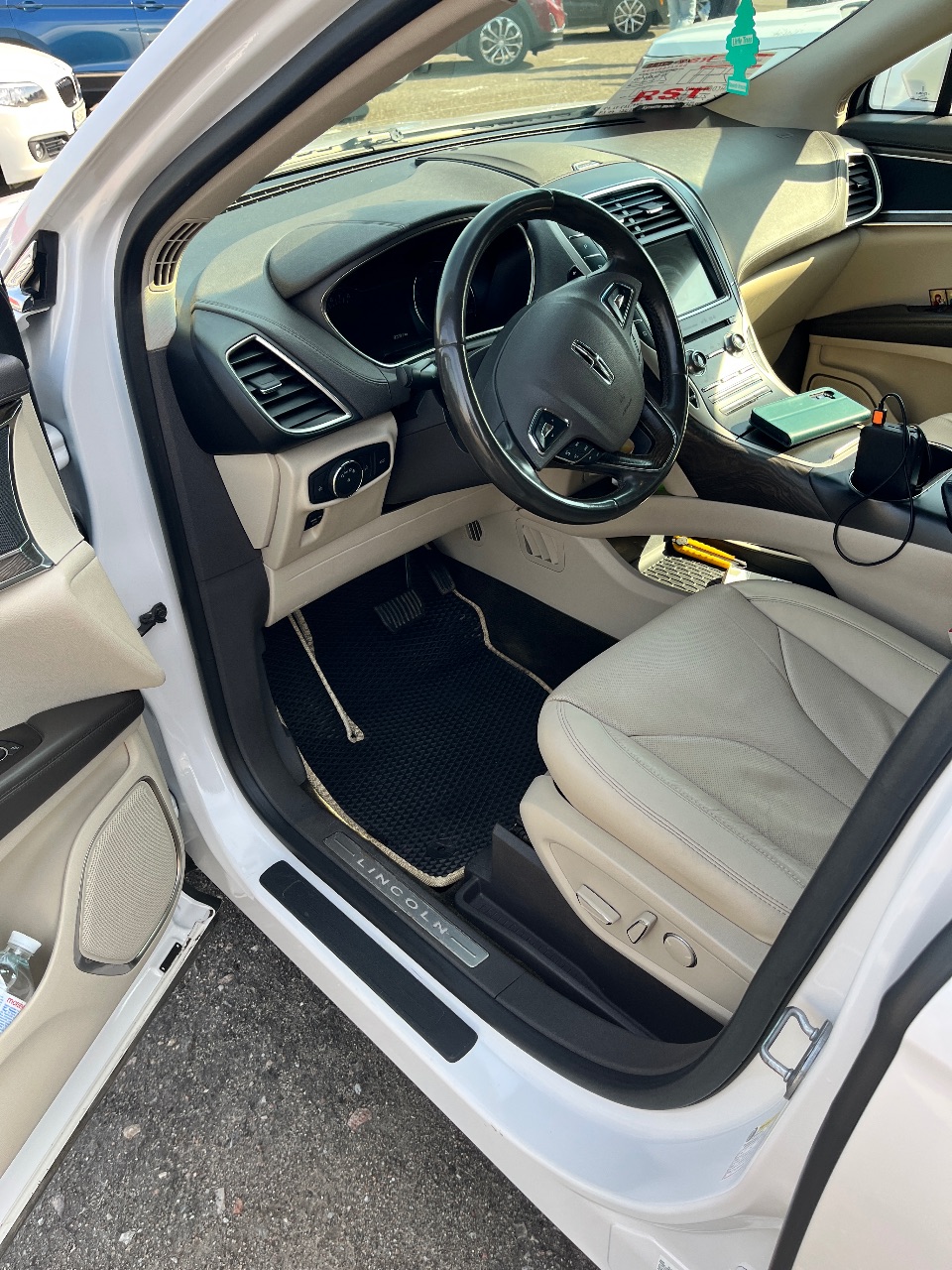 Lincoln MKX - фото 7