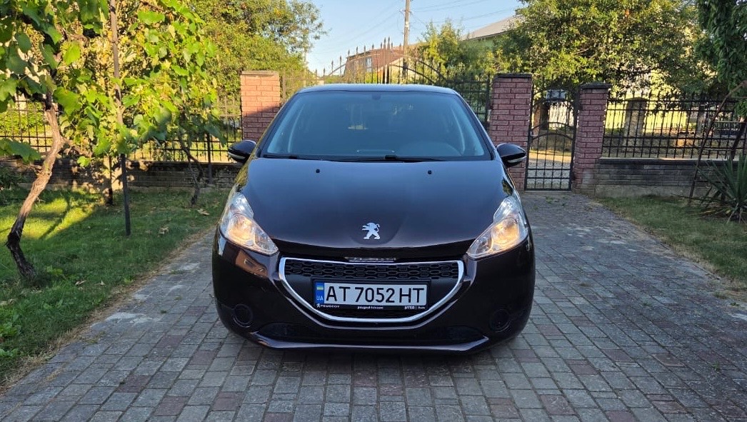 Peugeot 208 - фото 2
