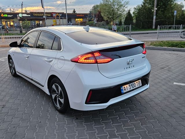 Hyundai IONIQ - фото 4