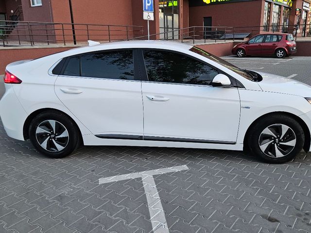 Hyundai IONIQ - фото 2