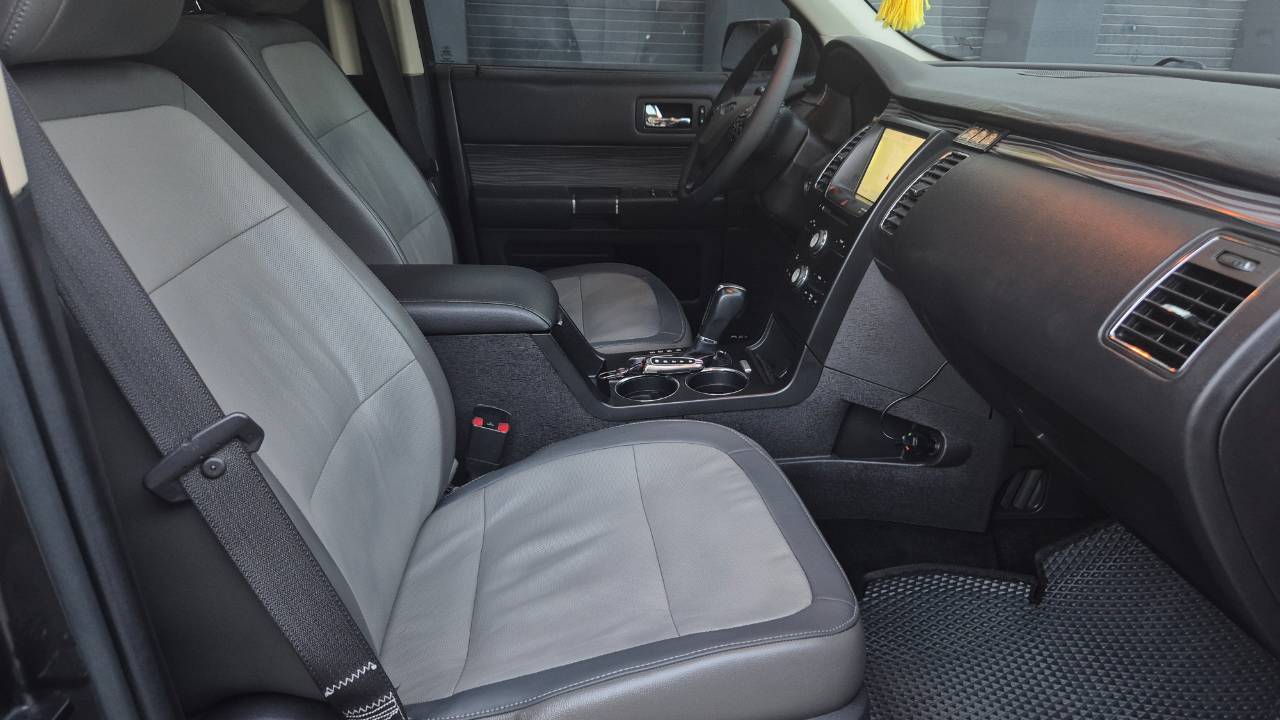 Ford Flex - фото 12
