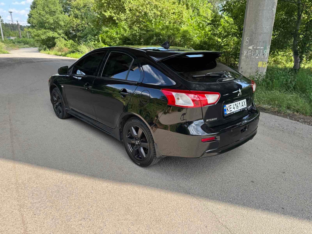 Mitsubishi Lancer - фото 3