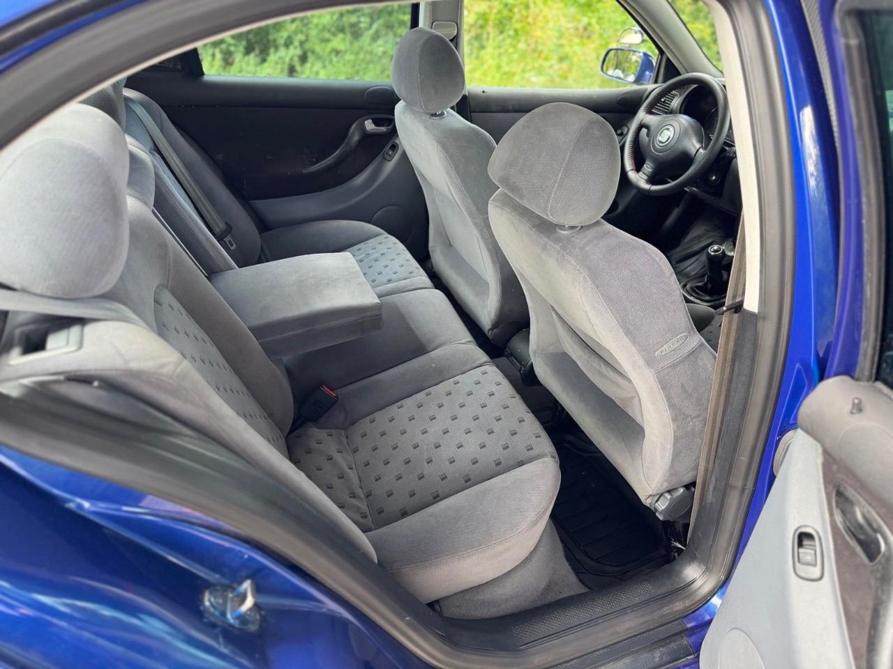 SEAT Toledo - фото 11