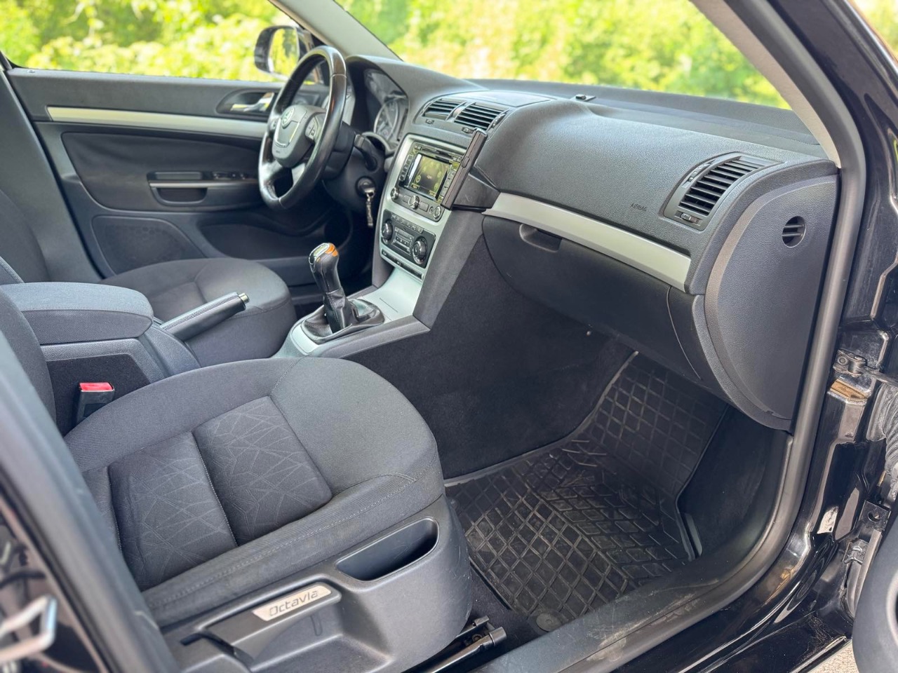Skoda Octavia - фото 11