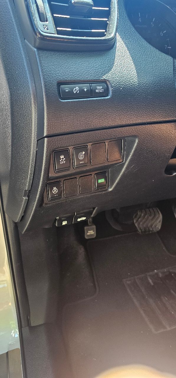 Nissan Rogue Sport - фото 5