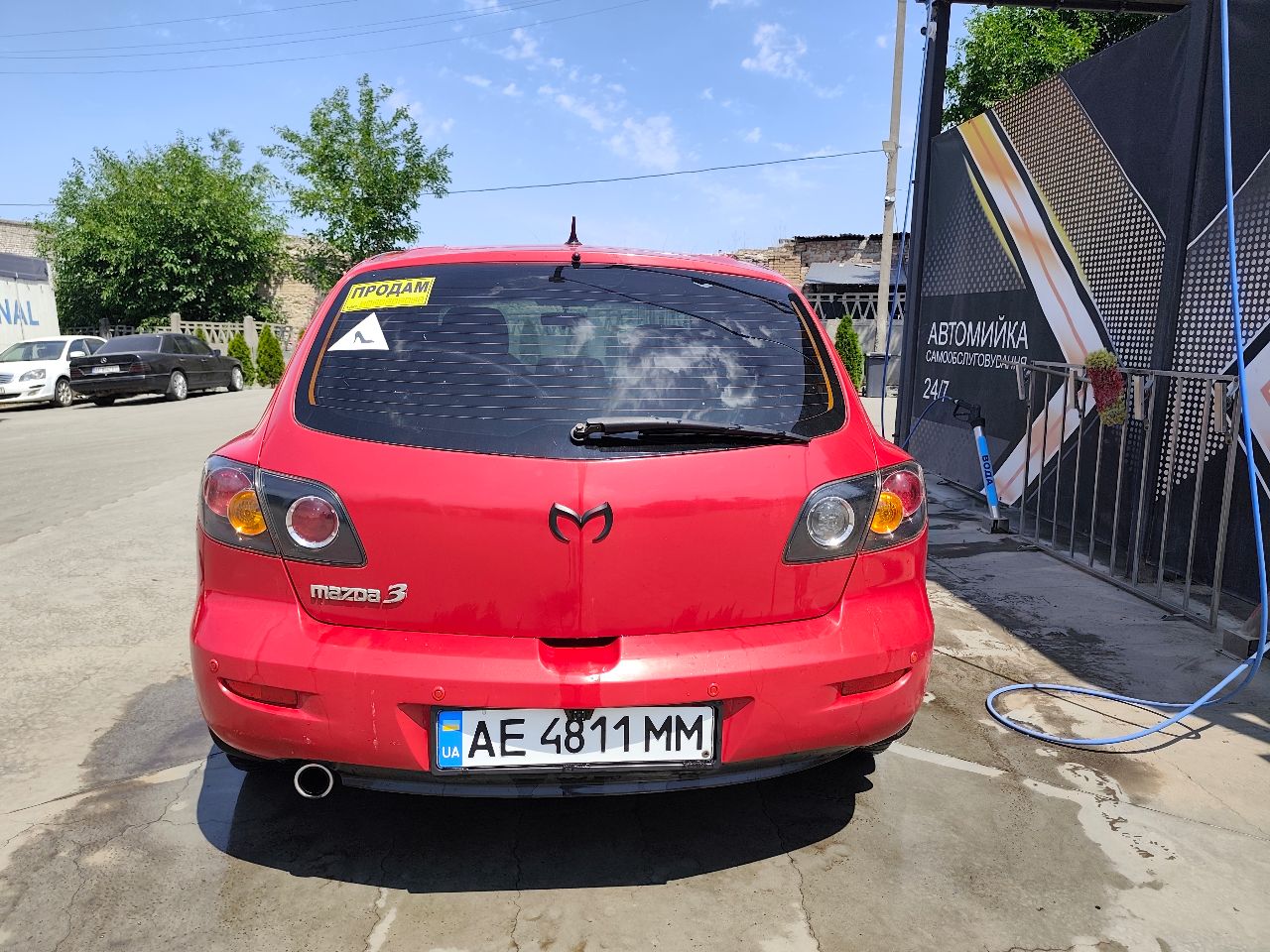 Mazda 3 - фото 3