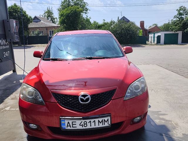Mazda 3 - фото 4