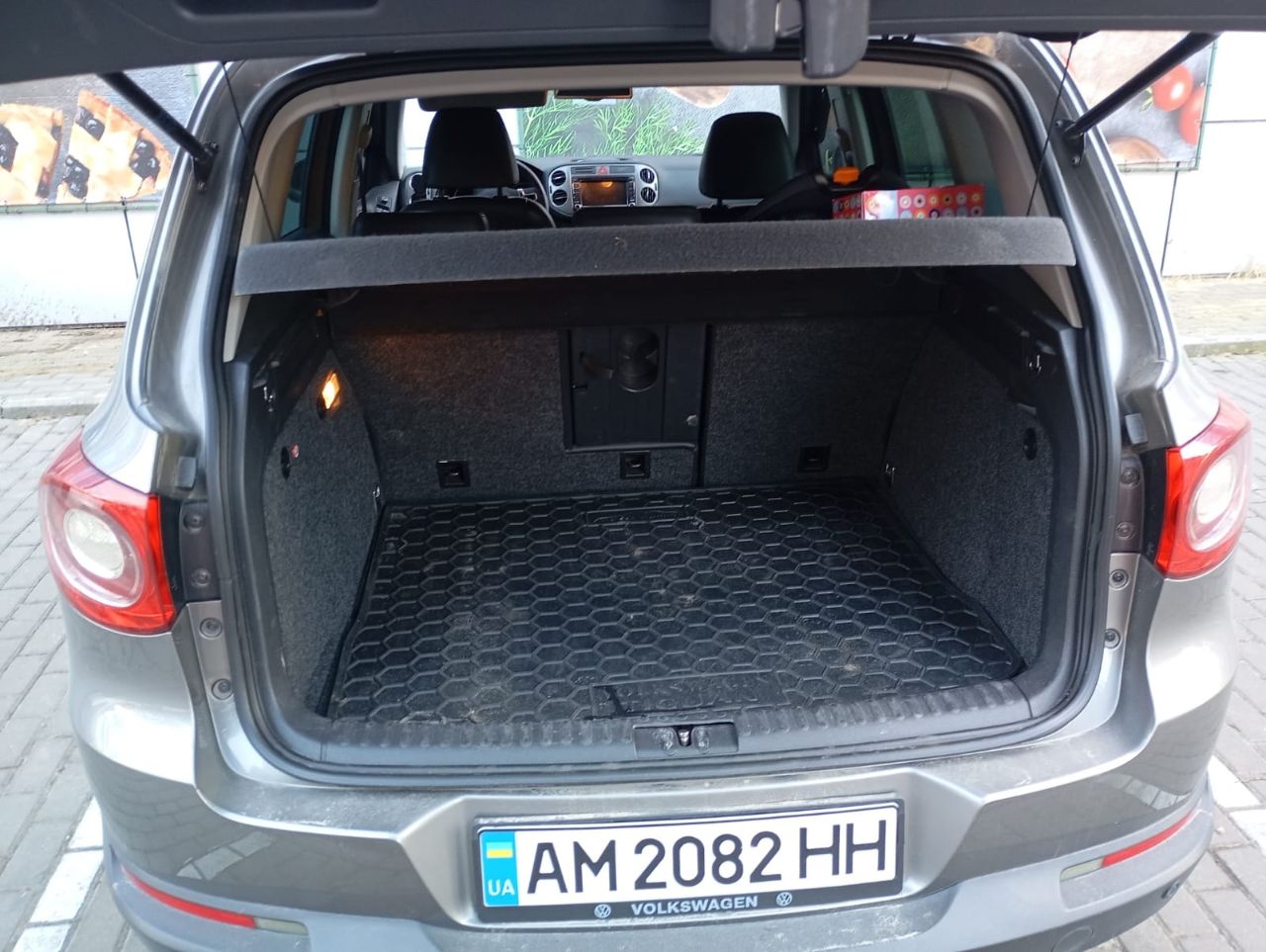 Volkswagen Tiguan - фото 7