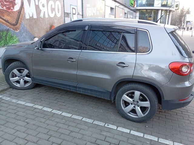 Volkswagen Tiguan - фото 3