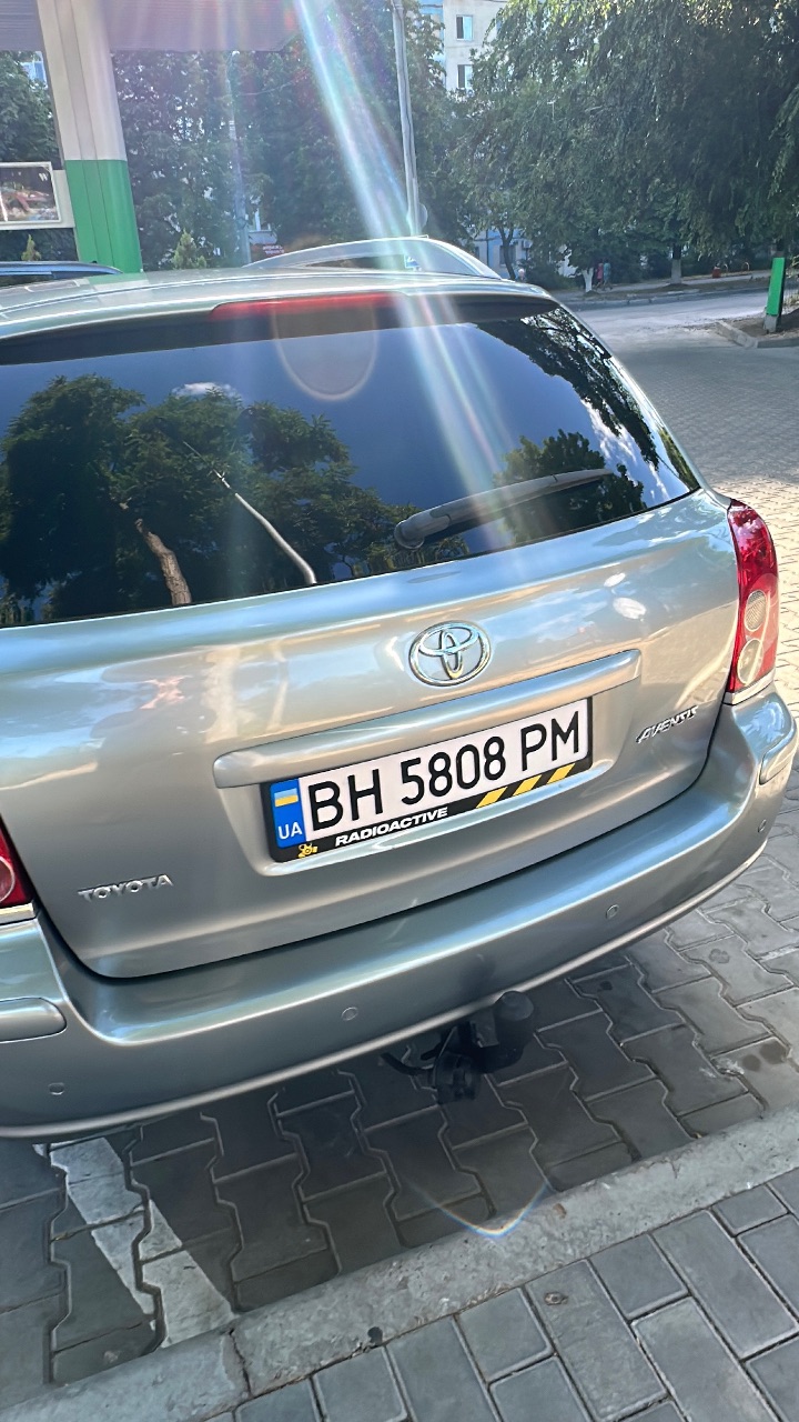 Toyota Avensis - фото 9