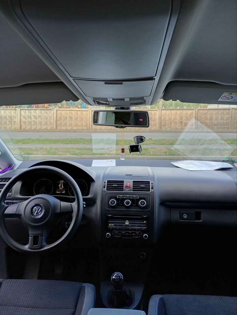 Volkswagen Touran - фото 19