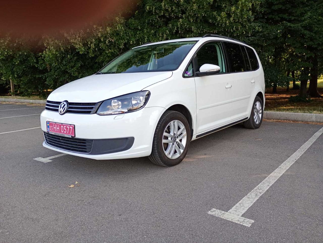 Volkswagen Touran - фото 17