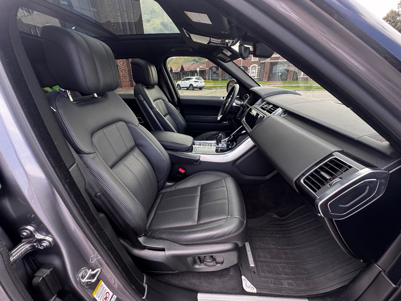 Land Rover Range Rover Sport - фото 20