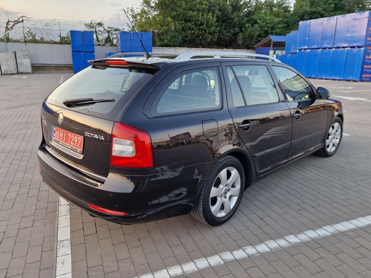 Skoda Octavia - фото 3