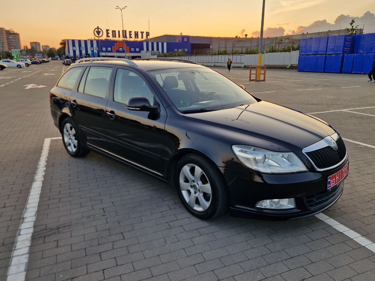 Skoda Octavia - фото 1