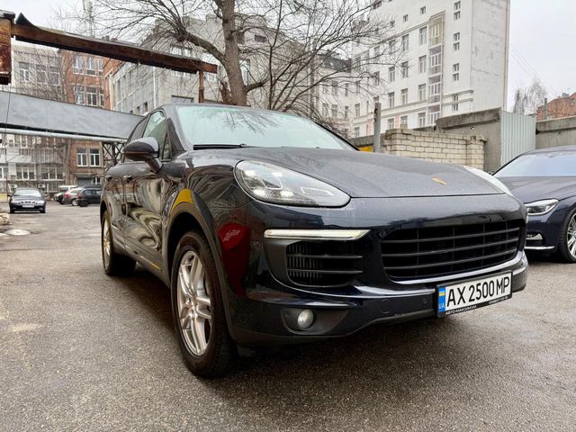 Porsche Cayenne - зображення 2