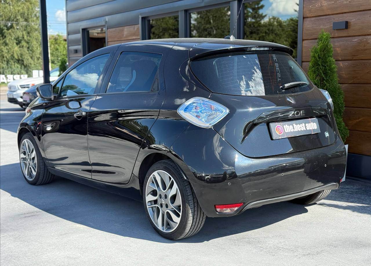Renault ZOE - фото 7