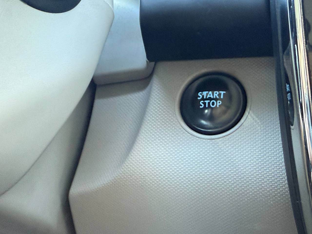 Renault ZOE - фото 30