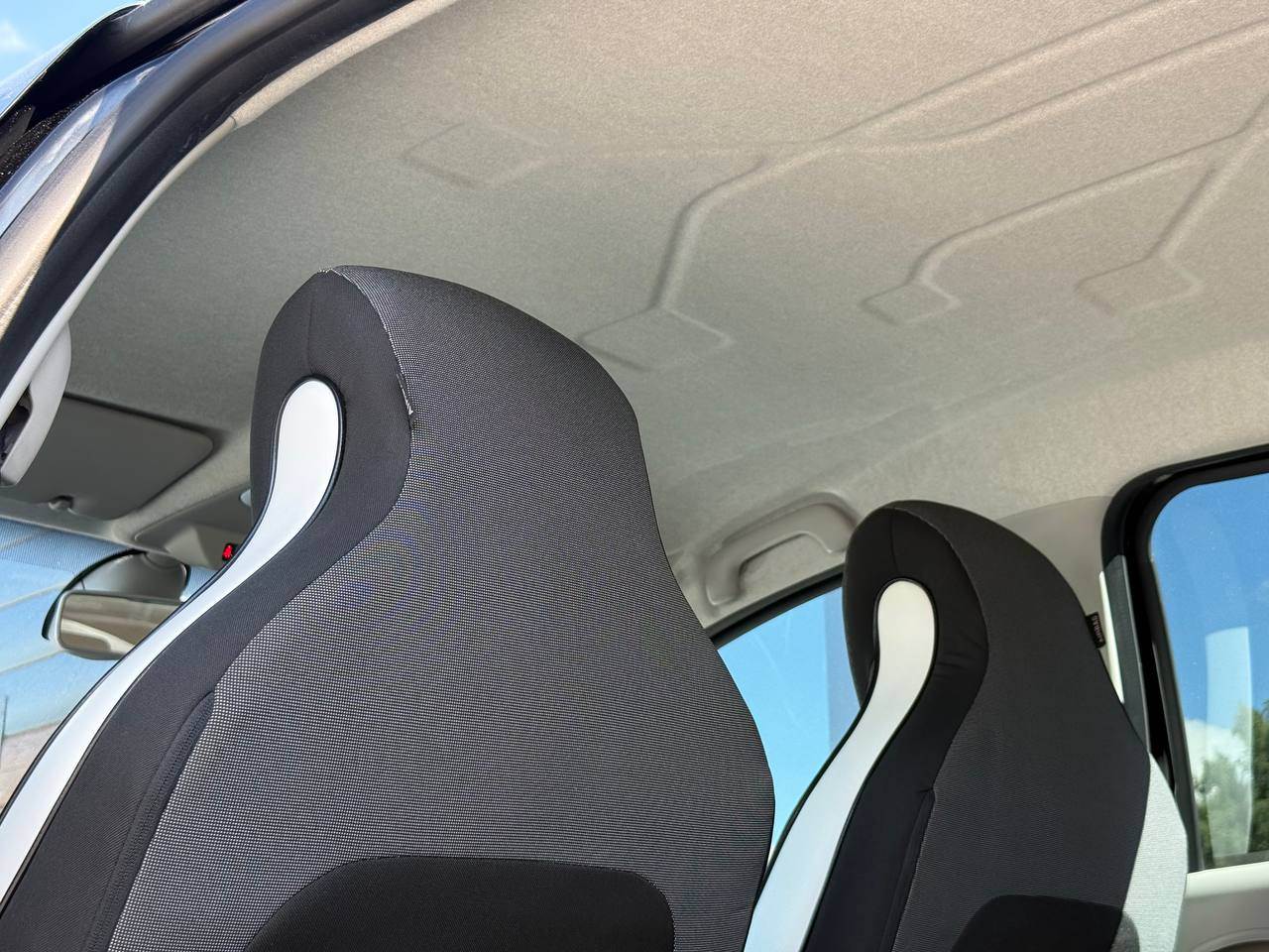 Renault ZOE - фото 41