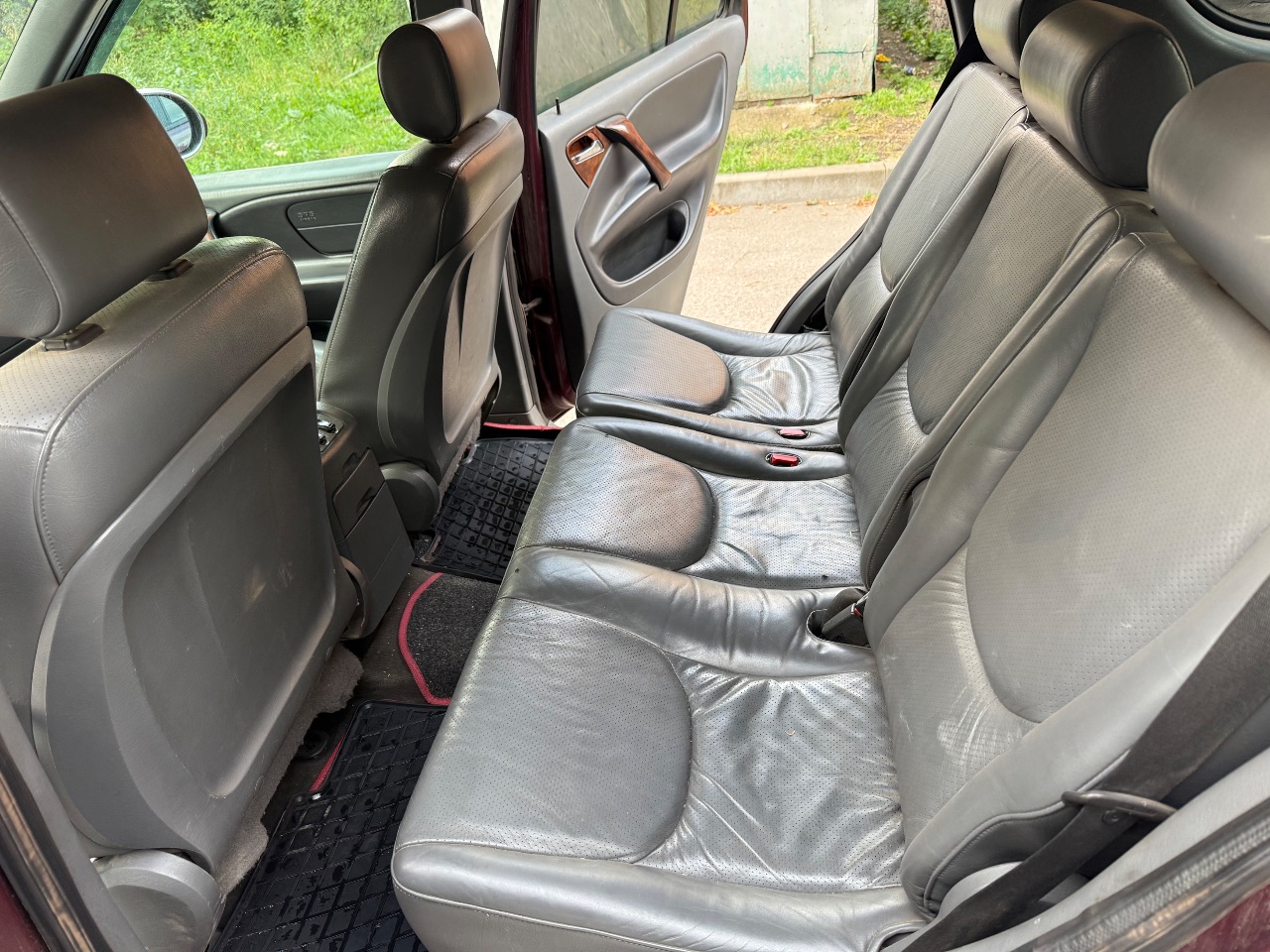 Mercedes-Benz M-Класс - фото 8