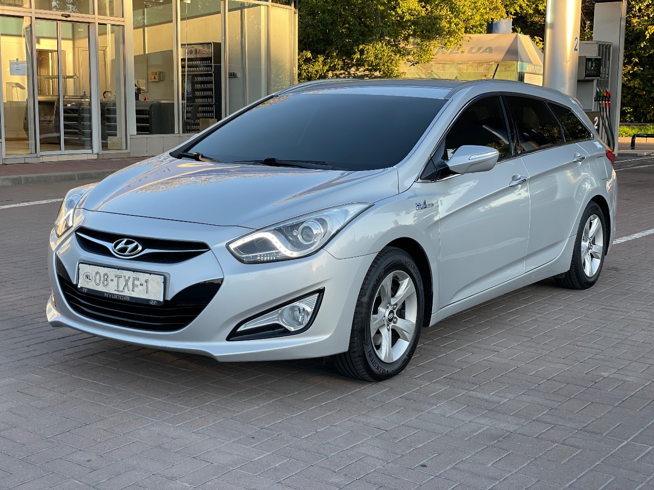 Hyundai i40 - фото 2