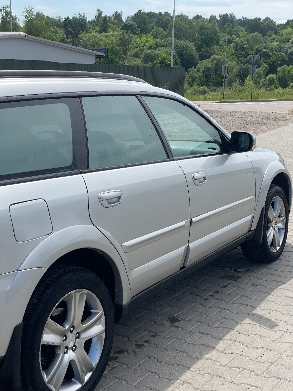 Subaru Outback - фото 2