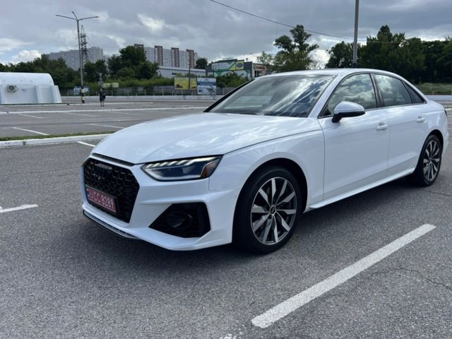 Audi A4 - зображення 1